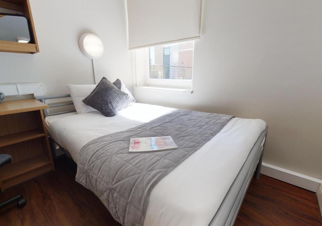 Private Bedrooms With Shared Kitchen And Studios At Iq Tufnell House In London Eksteriør bilde