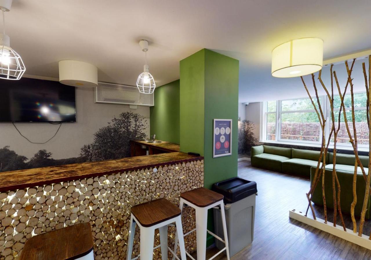 Private Bedrooms With Shared Kitchen And Studios At Iq Tufnell House In London Eksteriør bilde
